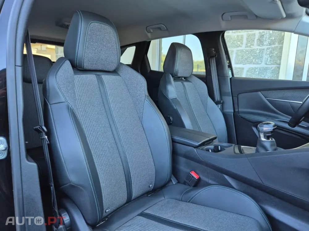 Peugeot 3008 1.5 BlueHDi Allure