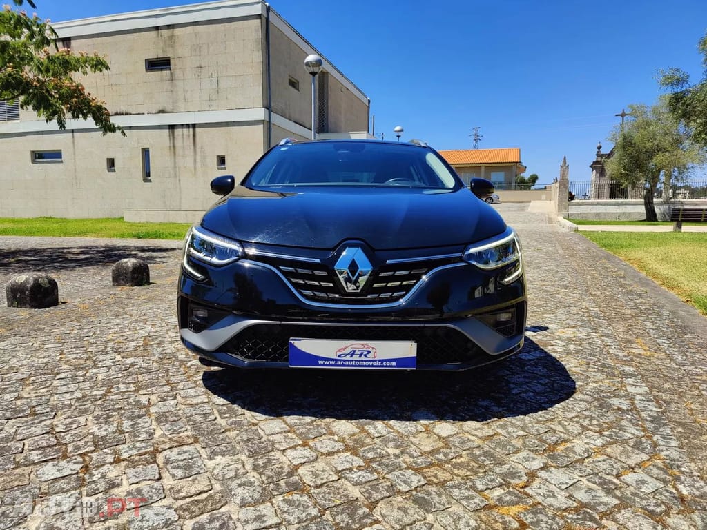 Renault Mégane Sport Tourer 1.6 E-Tech Plug-In Hybrid R.S. Line