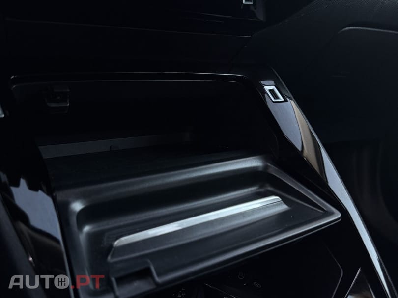 Peugeot 2008 1.2 PureTech Allure Pack EAT8