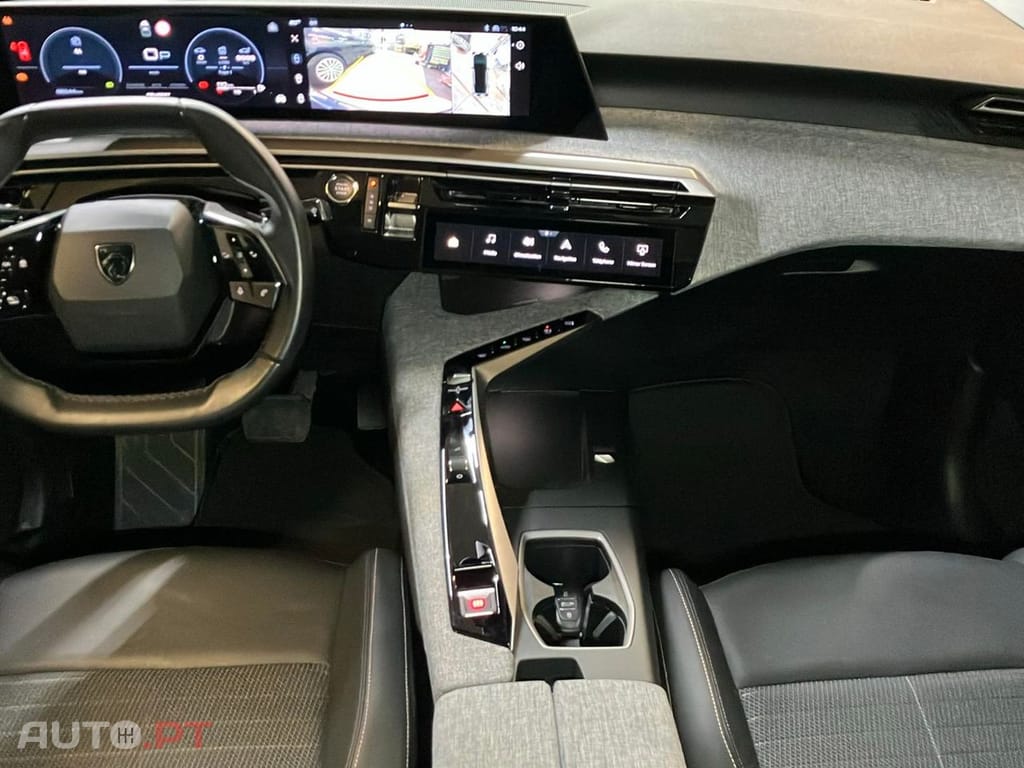 Peugeot 3008 1.2 Hybrid Allure e-DCS6