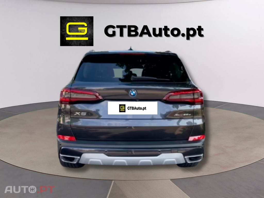 BMW X5 xDrive 45e iPerformance I.V.A DEDUTIVEL