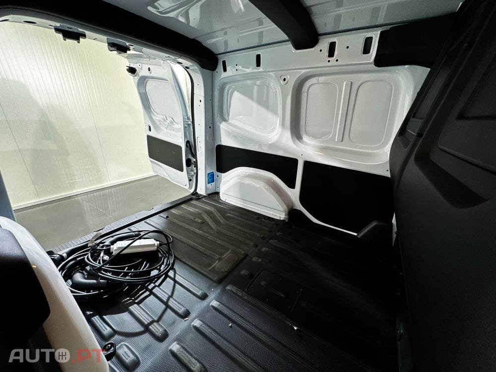 Nissan Townstar EV L1
