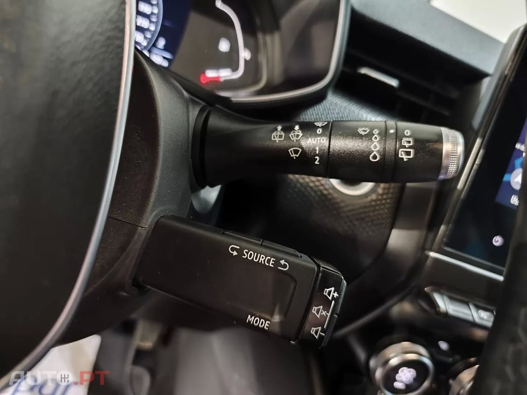 Renault Clio TCe 100 EDITION ONE