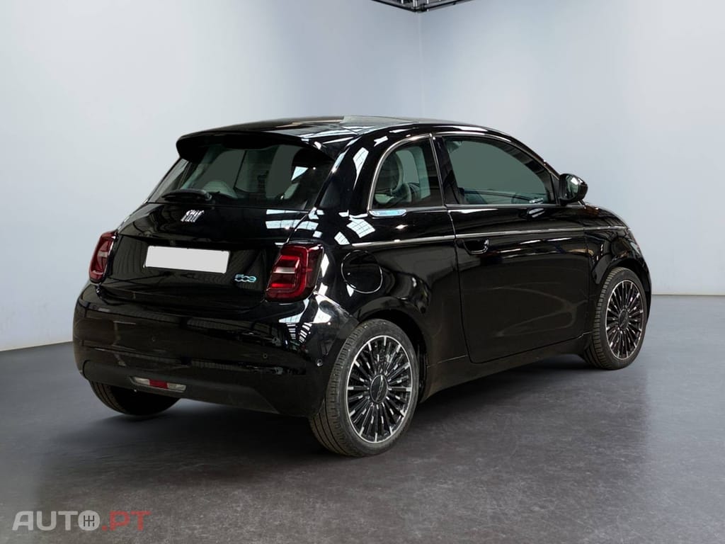 Fiat 500e 42 kWh La Prima