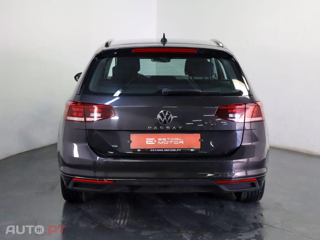 Volkswagen Passat 2.0 TDI  Business DSG Variant