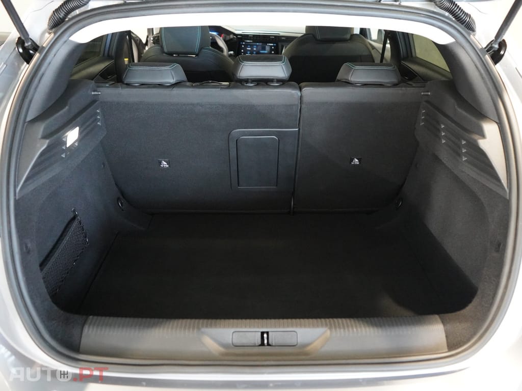 Peugeot 308 1.2 PureTech Allure EAT8