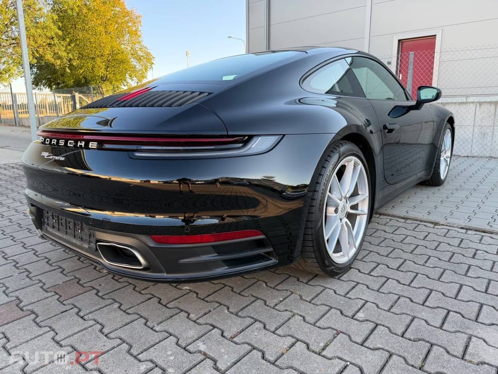 Porsche 992 Carrera GTS