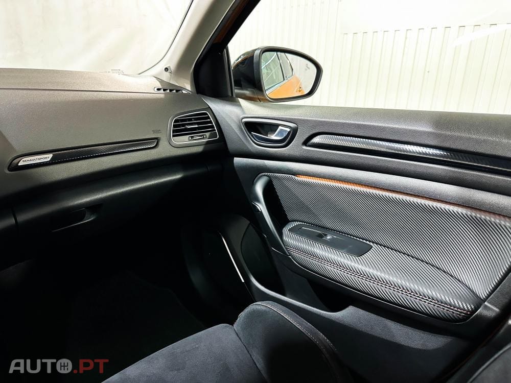 Renault Mégane 1.8 TCe R.S. EDC J19