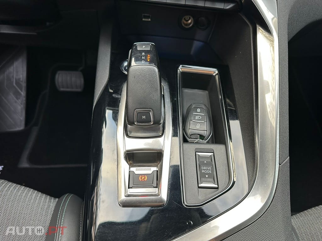 Peugeot 3008 1.5 BlueHDi Allure Pack EAT8