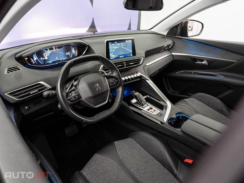 Peugeot 3008 1.5 BlueHDi Allure EAT8