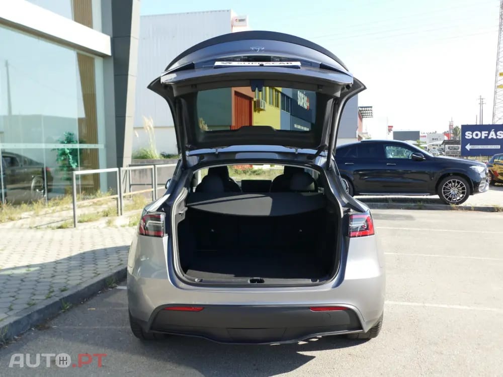 Tesla Model Y Performance Tração Integral