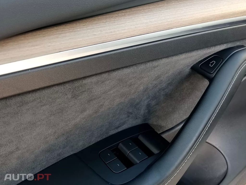 Tesla Model 3 Standard RWD