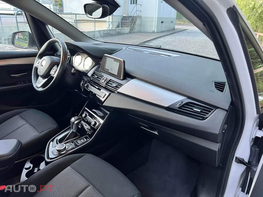 BMW 225 Advantage