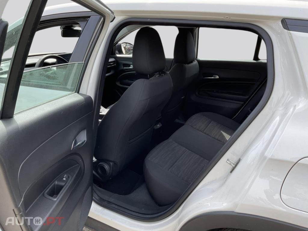 Jeep Avenger Longitude I.V.A DEDUTIVEL 