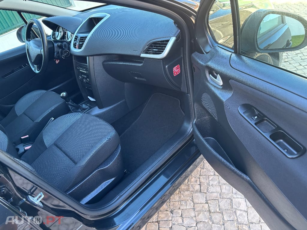 Peugeot 207 Premium