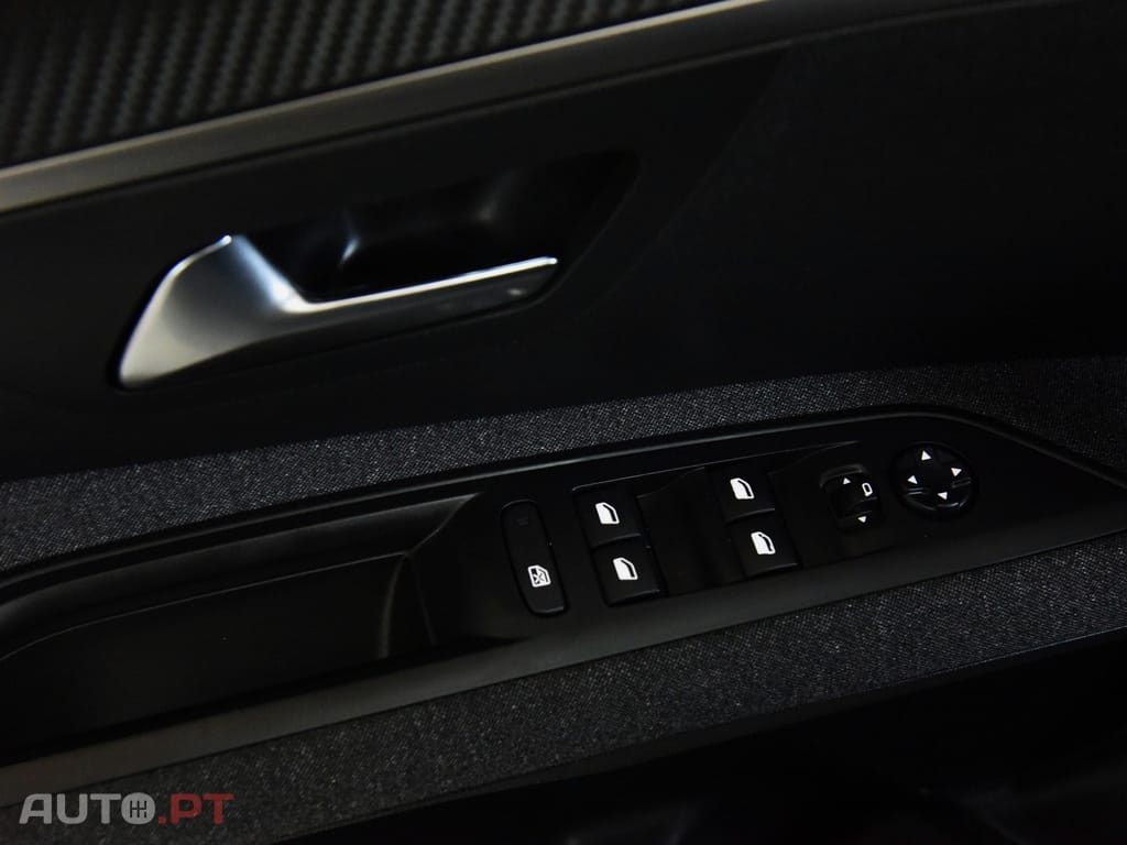 Peugeot 5008 1.2 PureTech Active Pack