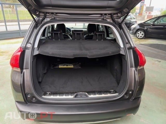 Peugeot 2008 PureTech 82 Signature