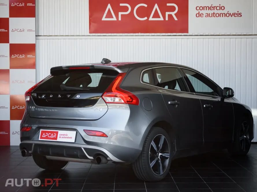Volvo V40 1.5 T3 Sport Edition R Geartronic