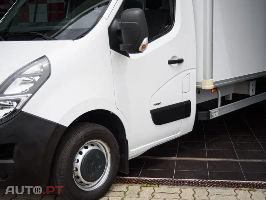 Opel Movano L3H2 DPF 2WD VA Auto