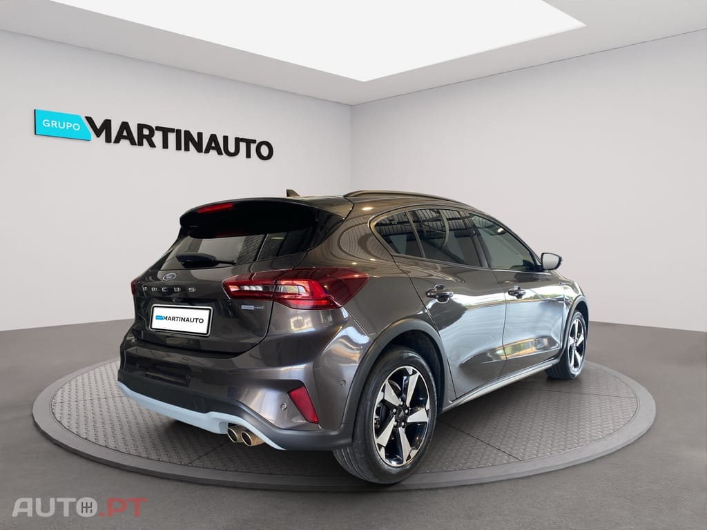 Ford Focus 1.0 EcoBoost MHEV Active