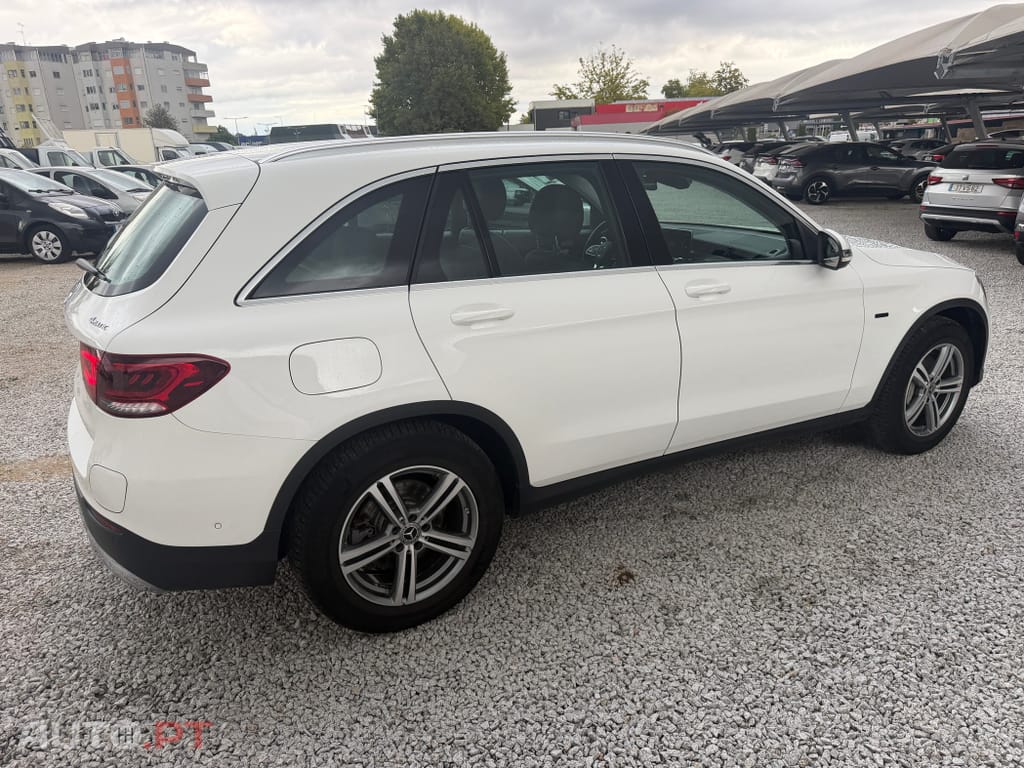 Mercedes-Benz GLC 300 e 4Matic foto 5