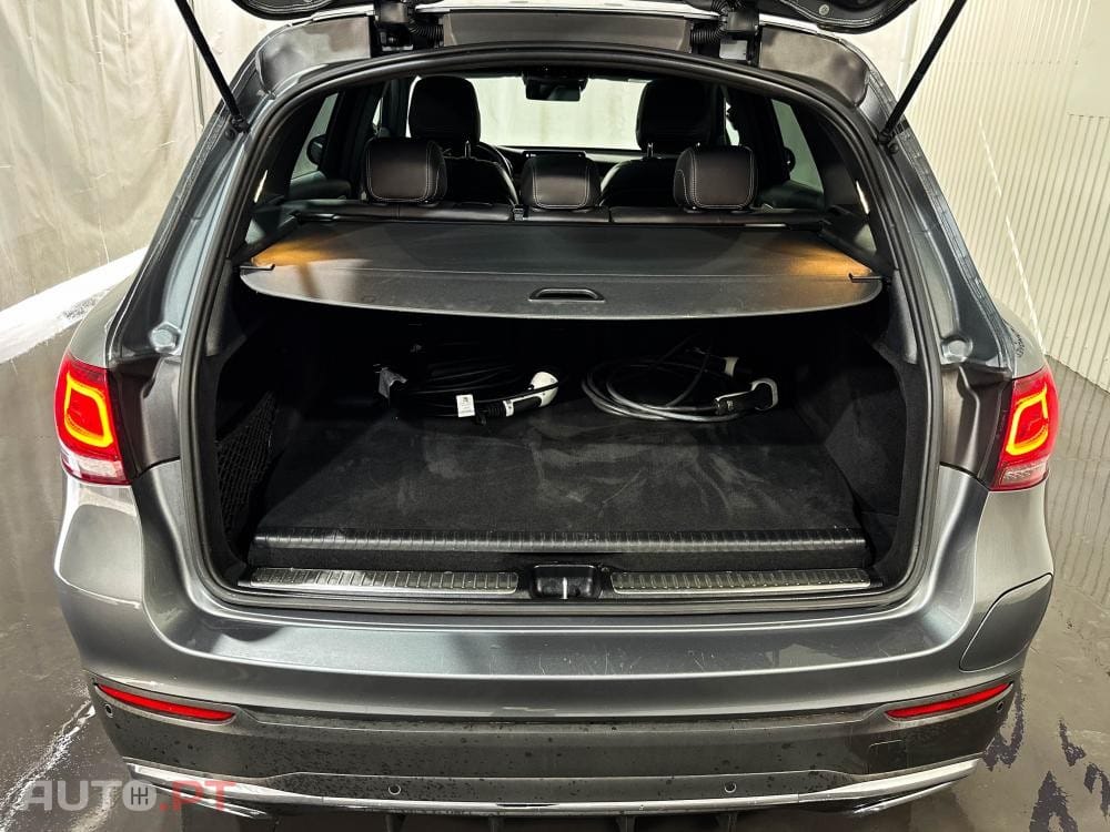 Mercedes-Benz GLC 300 e 4Matic 9G-TRONIC Edition AMG Line