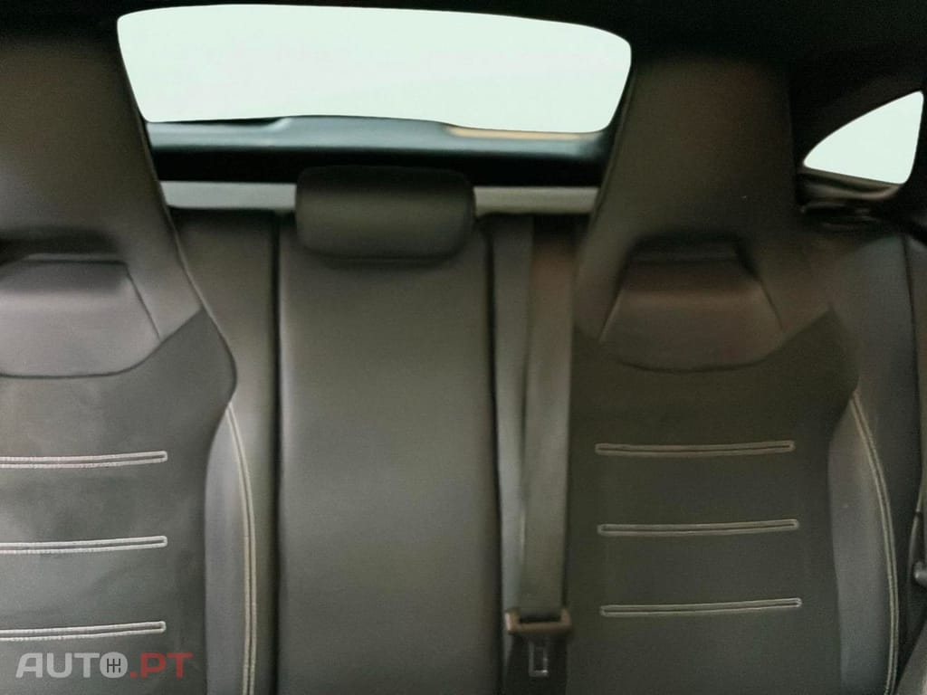 Mercedes-Benz CLA 250 e Shooting Brake AMG Line