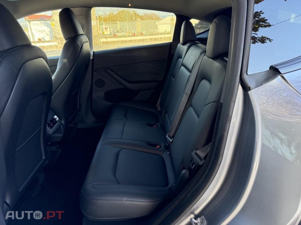 Tesla Model Y Performance Dual Motor AWD