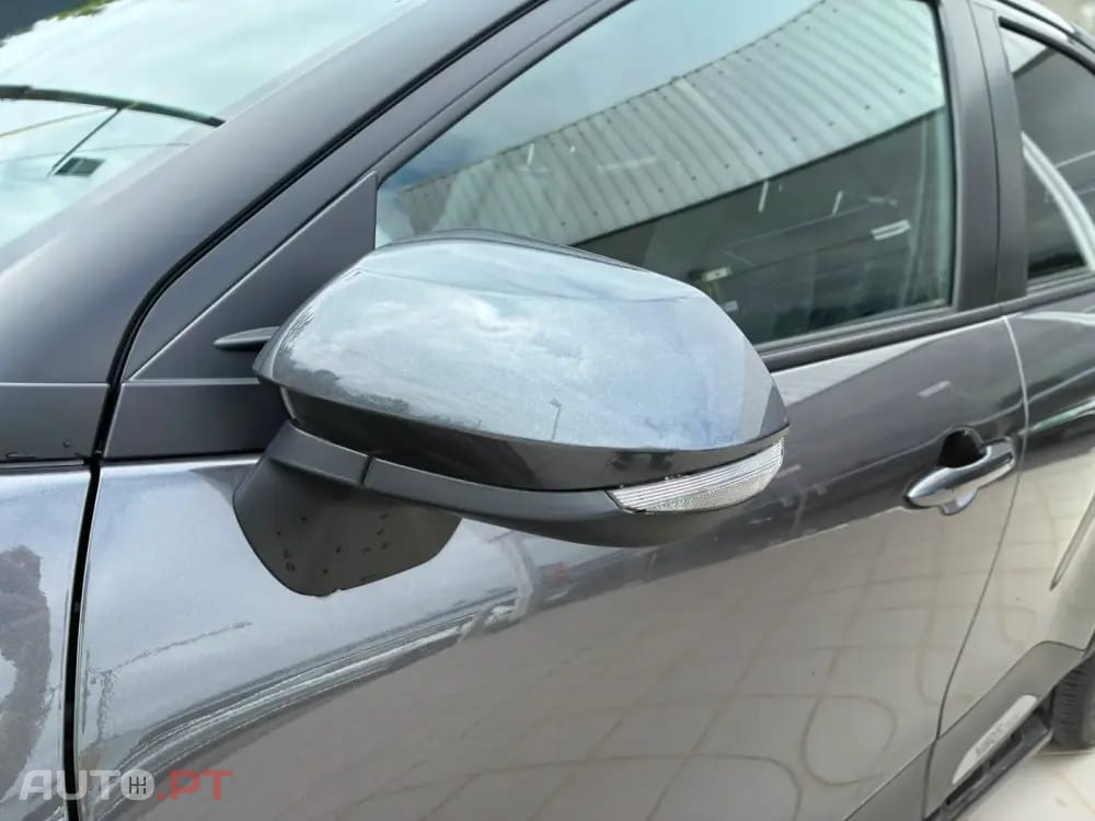 Toyota Yaris Cross 1.5 HDF Luxury