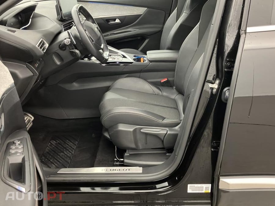 Peugeot 3008 1.2 PureTech GT EAT8