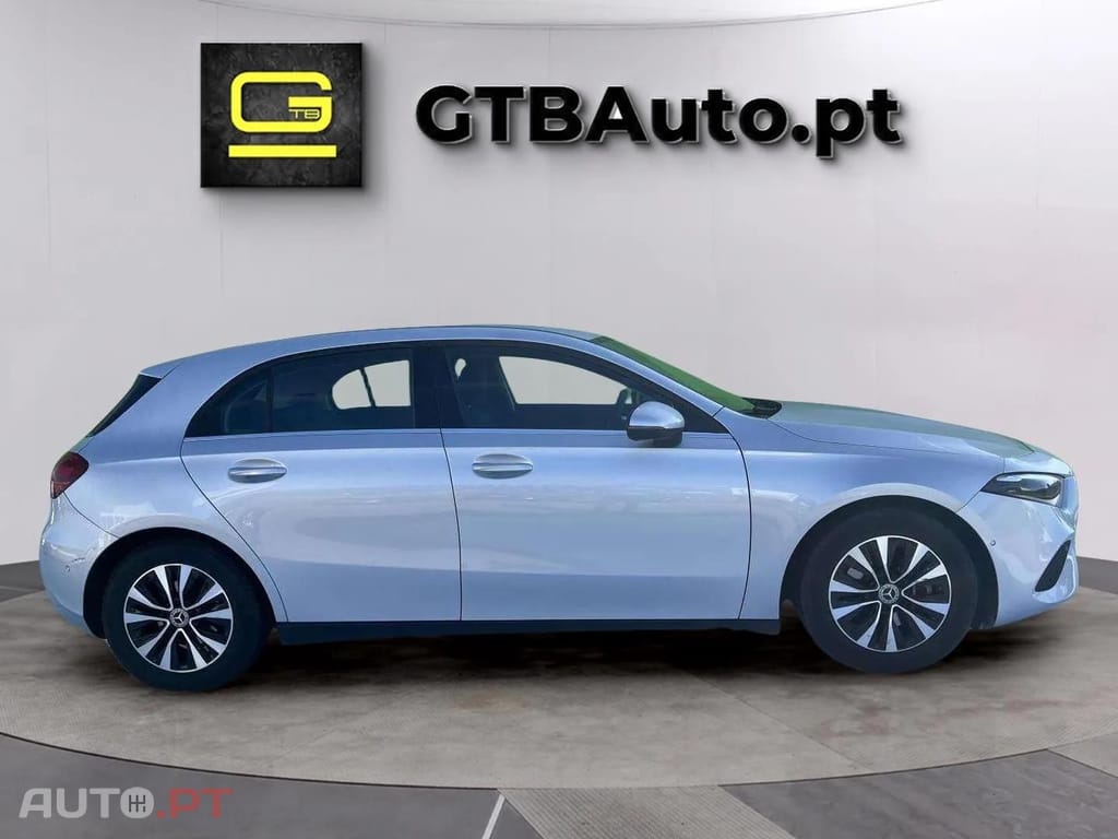 Mercedes-Benz A 200 ADVANCED  