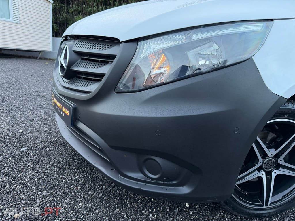 Mercedes-Benz Vito CDI PRO 8 LUGARES