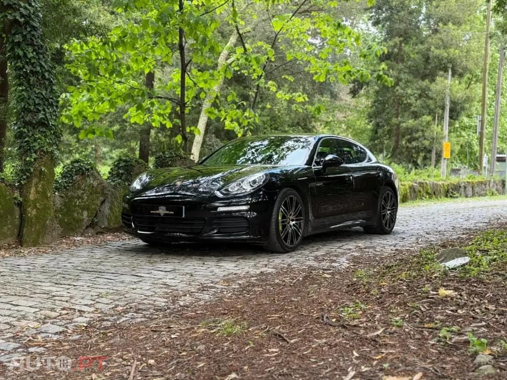Porsche Panamera S e-Hybrid