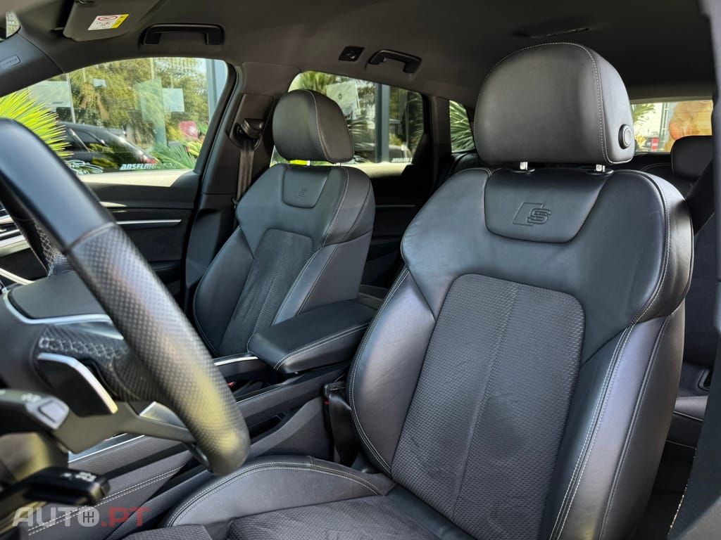 Audi E-Tron 55 quattro S line