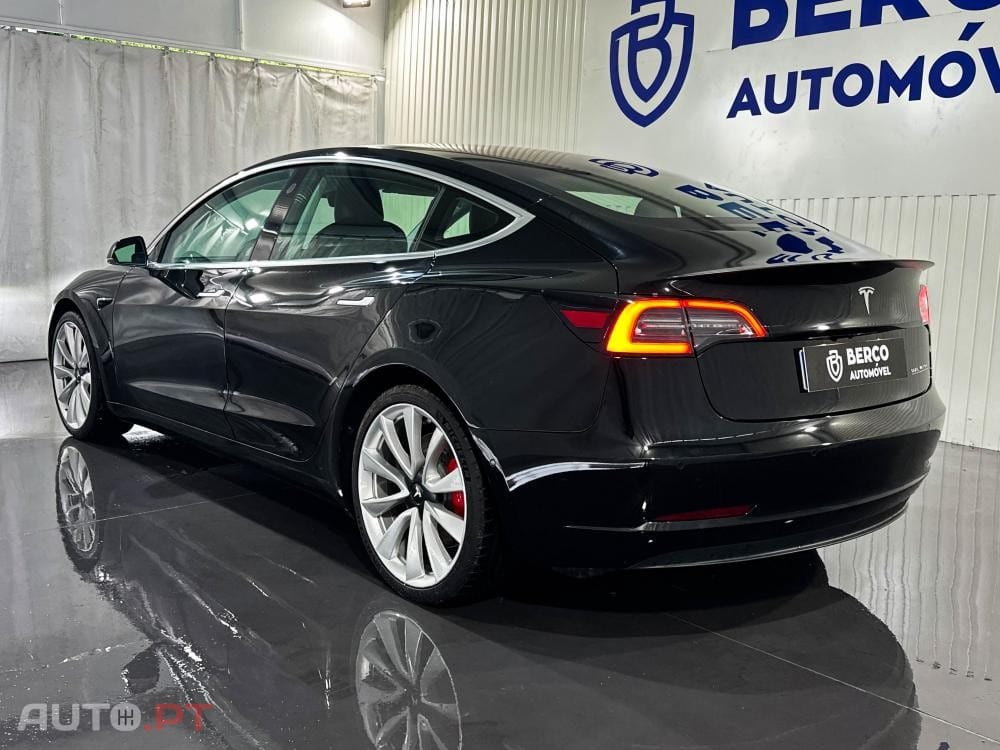 Tesla Model 3 Performance Dual Motor AWD