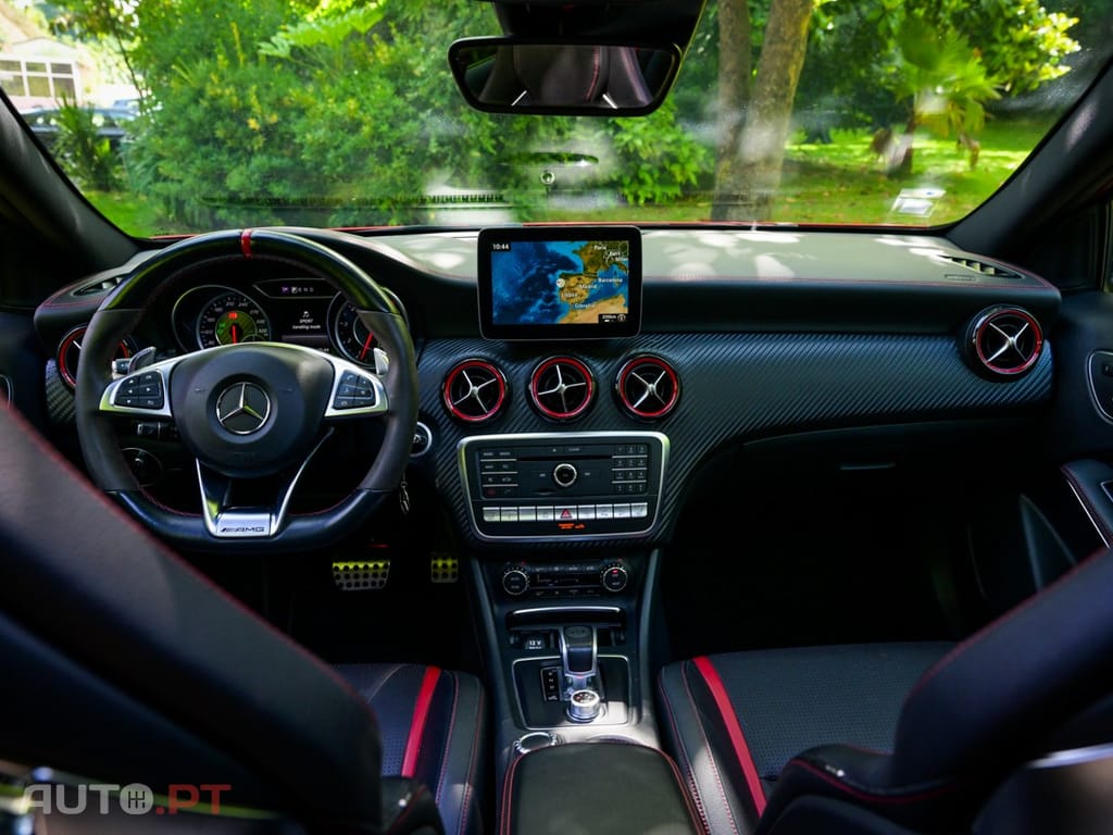 Mercedes-Benz A 45 AMG 4-Matic