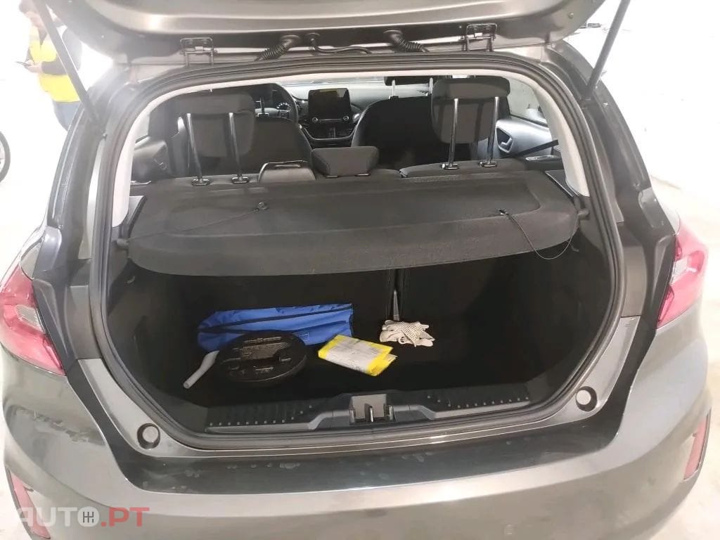 Ford Fiesta 1.0 EcoBoost MHEV Connected