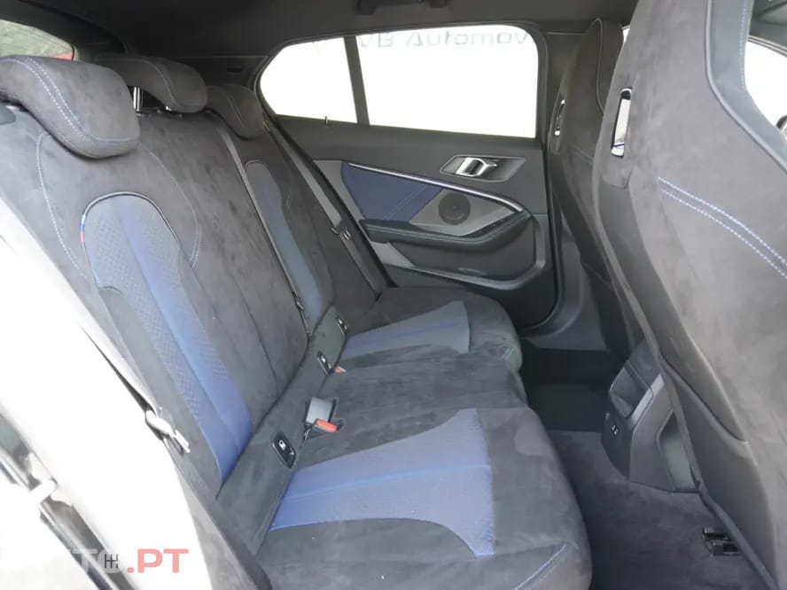BMW 116 d Pack Desportivo M