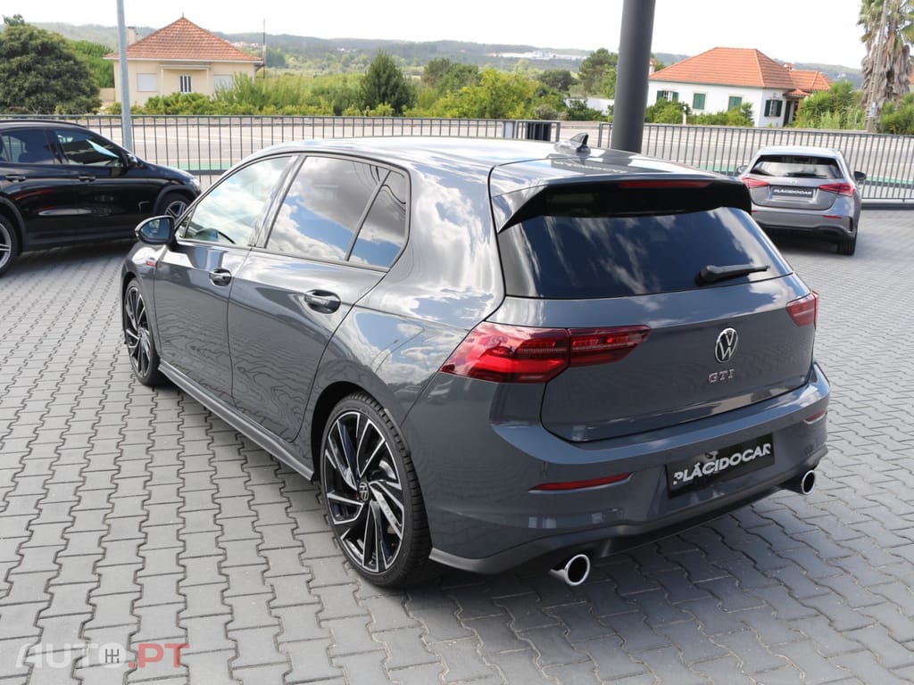 Volkswagen Golf 2.0 TSi GTi DSG Performance