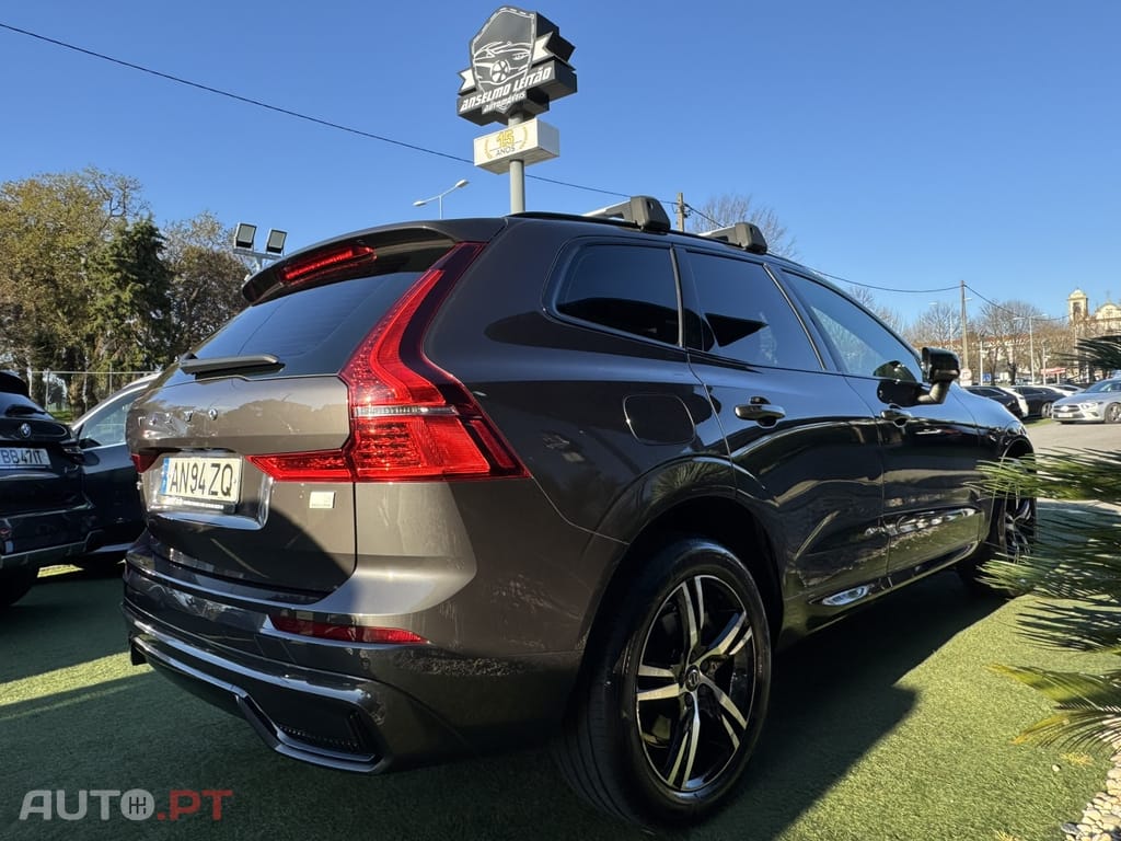 Volvo XC60 2.0 T6 PHEV Plus Dark AWD