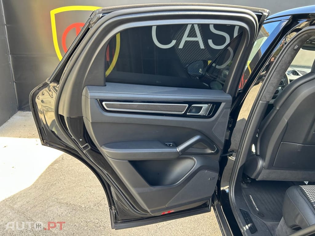 Porsche Cayenne GTS
