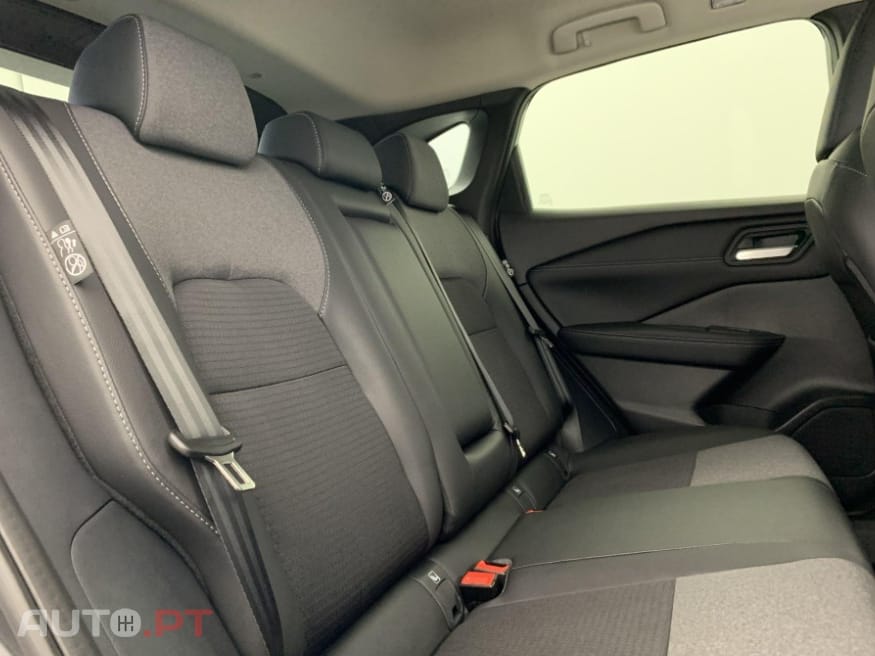 Nissan Qashqai 1.3 DIG-T MHEV Xtronic N-Connecta