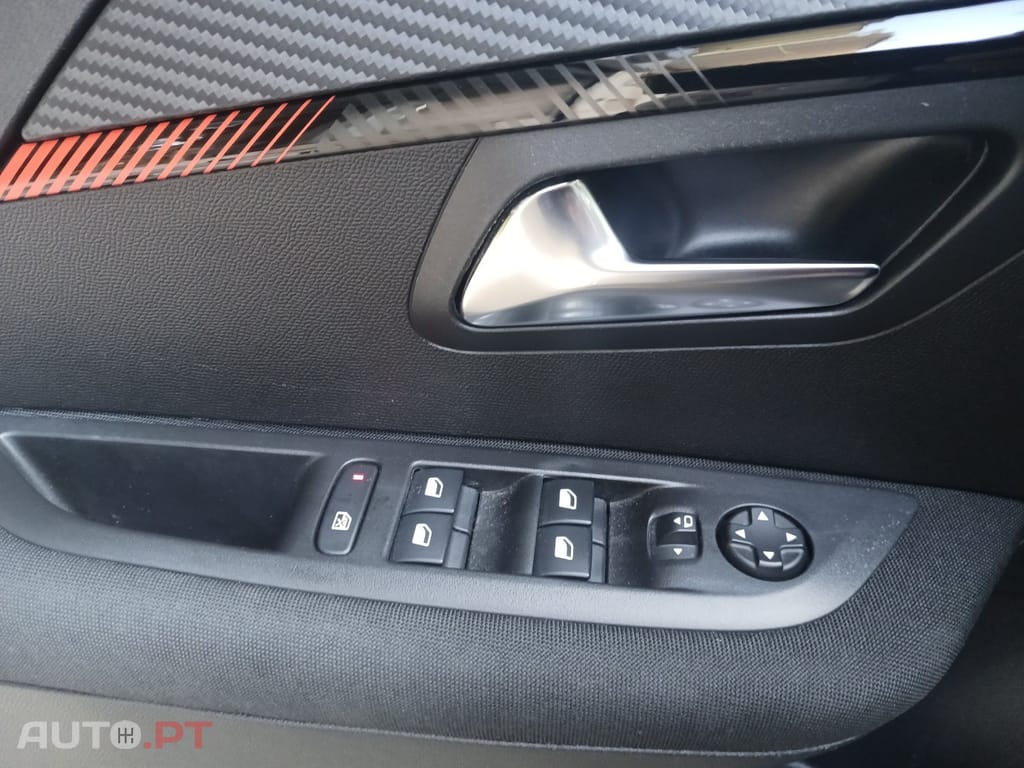 Peugeot 208 1.2 PureTech Active Pack