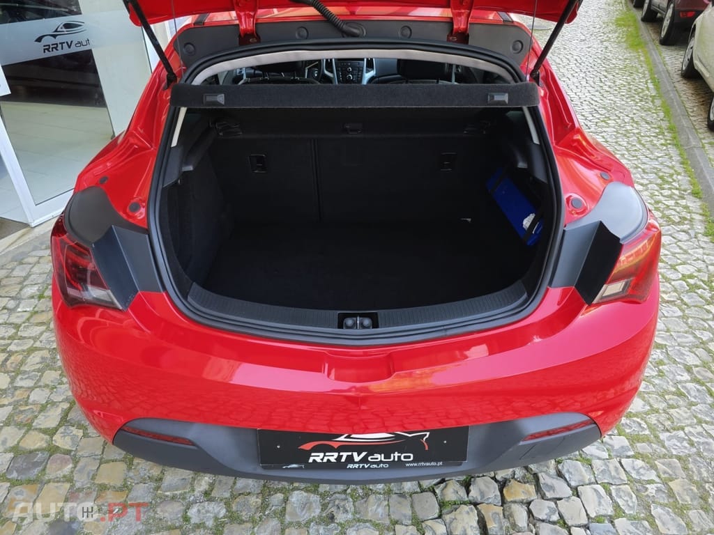Opel Astra GTC 1.7 CDTi S/S J19