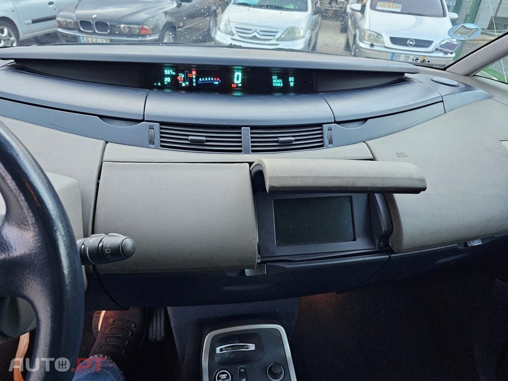 Renault Grand Espace 3.0 D Privilège 6L P.