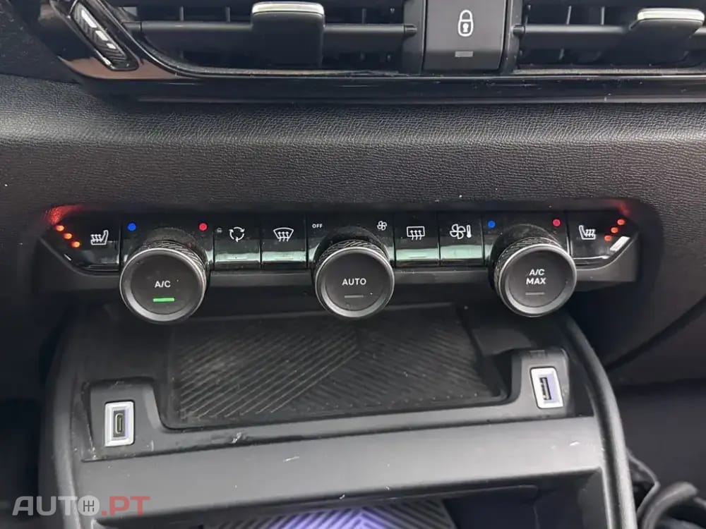 Citroen C4 PureTech 130 Stop & Start Shine