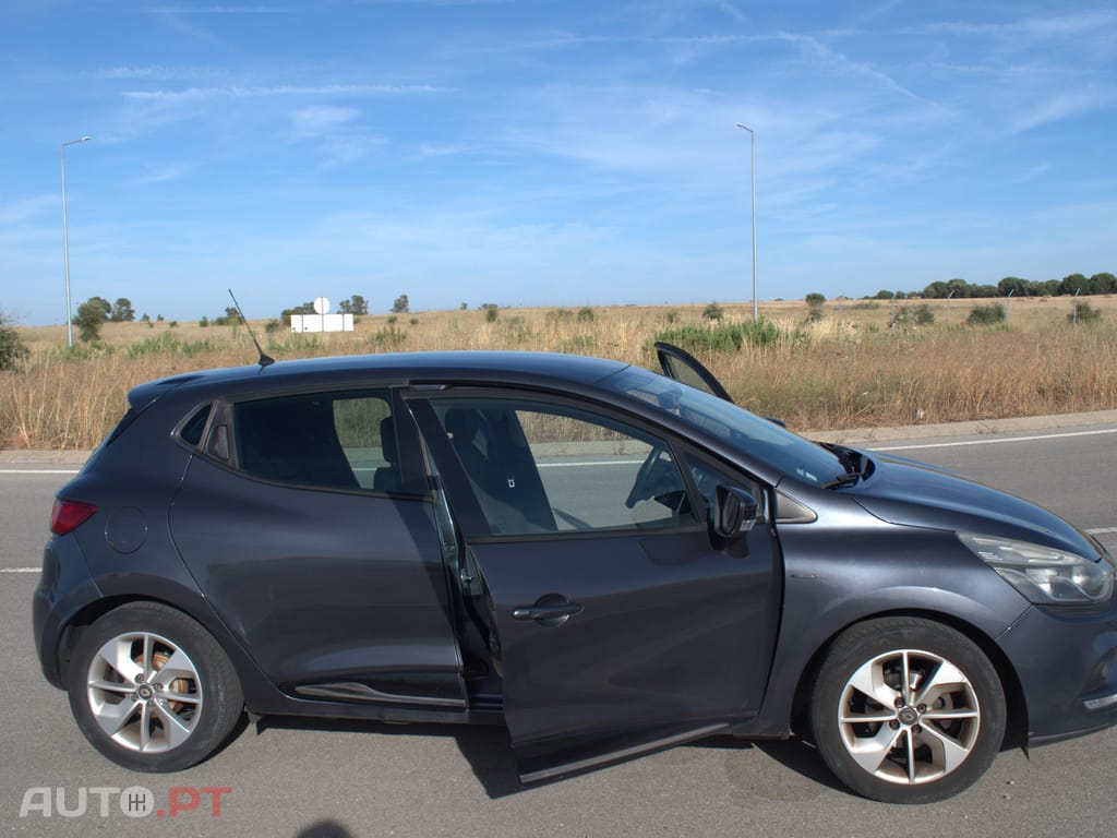 Renault Clio Limited