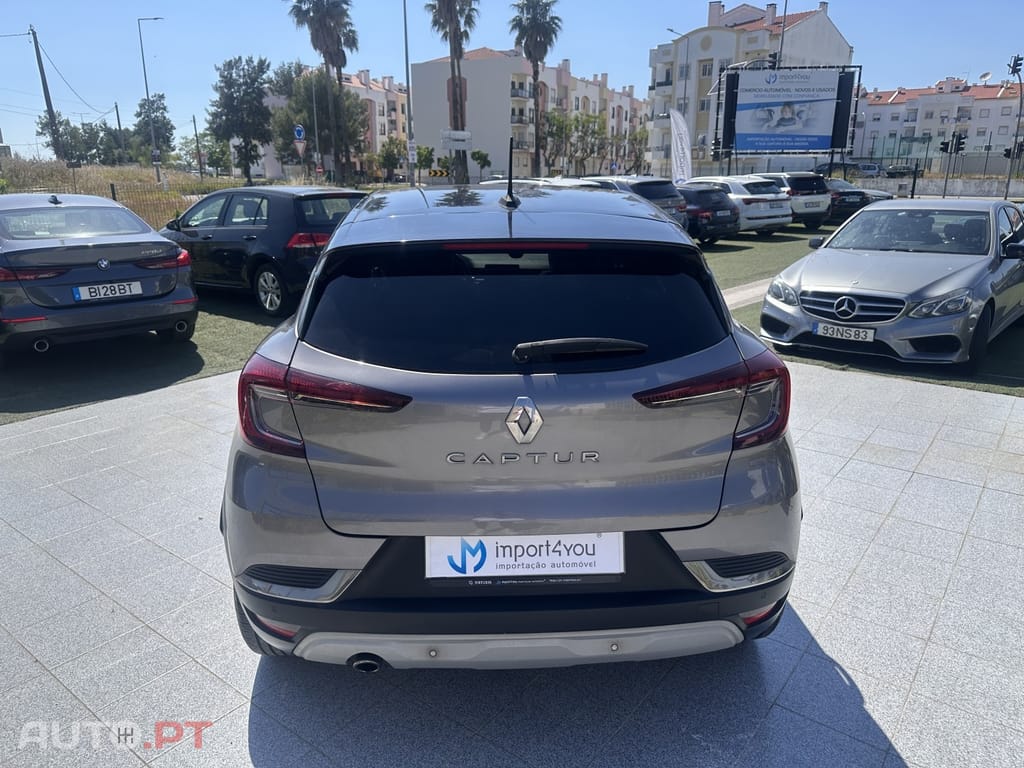 Renault Captur 1.0 TCe Equilibre Bi-Fuel