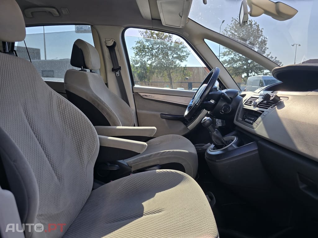 Citroen C4 Picasso 1,6 HDi 110 Cv's Sport 5 lugares