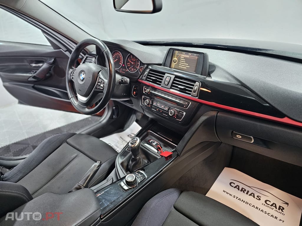 BMW 318 d Touring Line Sport